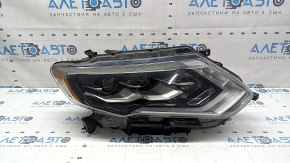 Фара передняя правая Nissan Rogue 17-18 LED, полез лак