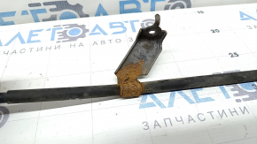 Cablu frână de mână dreapta pentru un Nissan Rogue din 1920, suporturi ruginite
