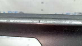 Grila radiatorului Ford Bronco Sport 2021-2026 este ciobită.
