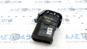 Deflector de aer pentru panoul frontal dreapta al pasagerului Kia Sportage 20-22, negru cu ornamente cromate, zgârieturi