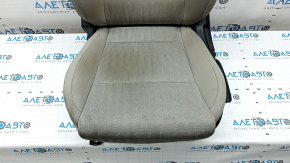 Водительское сиденье Kia Sportage 20-22 без airbag, механическое, ткань серая, LX, под химчистку, потерто