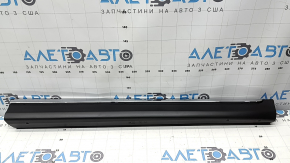 Накладка двери нижняя передняя правая Subaru Forester 14-18 SJ черн с хромом