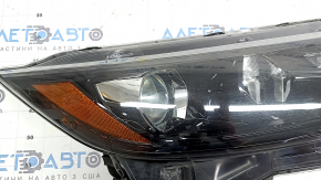 Far dreapta față cu halogen Nissan Rogue Sport 20-22, zgârieturi