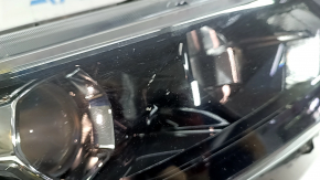 Far dreapta față cu halogen Nissan Rogue Sport 20-22, zgârieturi