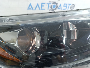 Far dreapta față cu halogen Nissan Rogue Sport 20-22, zgârieturi