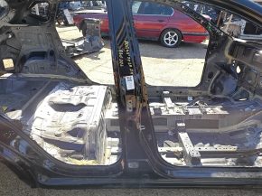 Pilonul central dreapta al caroseriei Nissan Rogue Sport 17-21 pe caroserie, bare de protecție