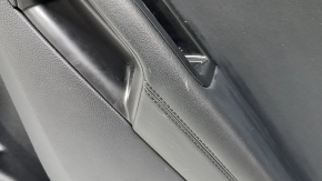 Panou decorativ ușă spate dreapta Ford Edge 19-24 negru, SEL, ST-Line, inserție piele neagră, cotiera piele neagră, cu ornamente și control ridicare geam, cu mâner, uzat