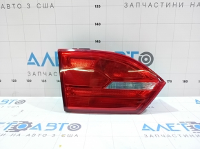 Lampa interioară pentru capacul portbagajului stânga VW Jetta 11-14 SUA nou, neoriginal