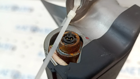 Airbag genunchi pasager dreapta pentru un Cadillac ATS 13-19, clapetă ruginită