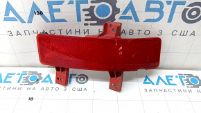 Отражатель задний правый Honda CRV 20-22 скол