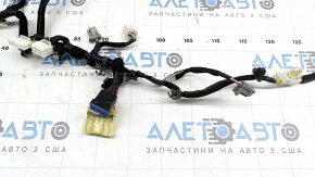 Cablajul scaunului pasagerului la Hyundai Tucson 22-26 pentru funcțiile electrice, de încălzire și de ventilație