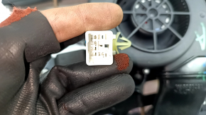 Ansamblu ventilator pernă inferioară scaun șofer Hyundai Tucson 22-26