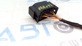 Conector senzor unghi mort (BSM), dreapta, Audi A6 C7 12-18, 6 pini, 1 fir întrerupt