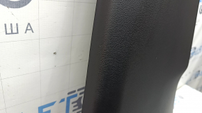 Ornamente montan central dreapta jos Hyundai Tucson 2022-2026, negre, zgârieturi