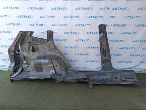 Aripă spate stânga VW Tiguan 18-24 lungă grafit, tăiată cu tăietură, cu stâlp central, lovituri, denivelări