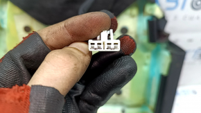 Pernă banchetă spate, rândul 2, stânga, Hyundai Tucson 22-26, piele neagră, perforată, încălzită, puncte din plastic topit, curățare chimică