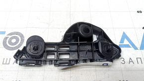 Крепление переднего бампера правое Toyota Camry v70 18-24