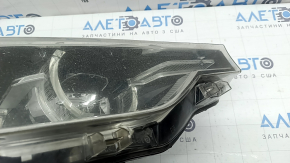 Ansamblu far LED față dreapta BMW 3 F30 16-18, ciobit, necesită lustruire