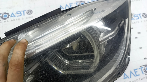 Фара передняя левая в сборе BMW 3 F30 16-18 LED сколы, под полировку