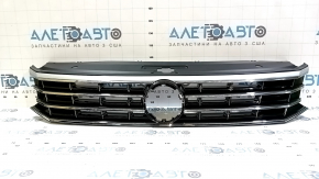 Решетка радиатора grill VW Passat b8 16-19 USA без эмблемы, под LED оптику