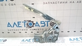 Петля капота правая Audi Q3 19-25