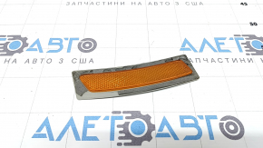 Отражатель передний левый BMW 3 F30 16-18 царапины