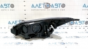 Far dreapta față, gol, închis la culoare, Ford Focus mk3 11-14 pre-restaurare