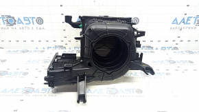 Carcasa încălzitorului goală a unui Hyundai Tucson 22-26, fără ventilator, rezistor sau actuator, și cu o fisură în suport.