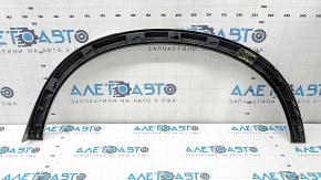 Ornament aripă spate dreapta Volvo XC90 16-26 tip 1, alb, zgârieturi, ghidaj rupt