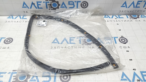Уплотнитель капота задний Mazda CX-9 16-23