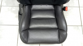 Пассажирское сидение Volvo XC90 16-17 с airbag, электрическое, подогрев, кожа черная наппа, R-Design, примято, царапина