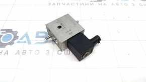 Supapă sistem de răcire baterie BMW Seria 3 F30 16-18 PHEV