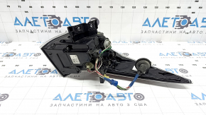 Stop aripa stângă superioară Toyota Prius 50 16-18 zgârieturi, geam murdar din interior