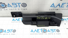 Накладка 3 ряда сидений боковая правая Volvo XC90 16-26 черная, царапины