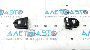 Butoanele de comandă pe volanul Volvo XC90 16-26 sunt zgâriate