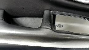 Panou ușă stânga față negru pentru Volvo XC90 16-22, cotieră și inserție din piele nappa neagră, cusături gri, Bowers and Wilkins, cu mâner, zgârieturi, îndoire, închidere ruptă