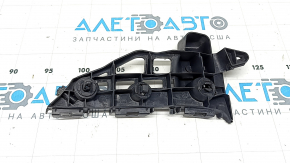 Крепление переднего бампера правое Toyota Prius V 12-17
