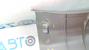Ornamente prag interior spate stânga pentru Toyota Prius V 15-17, gri, zgârieturi, plastic alb, element de fixare rupt