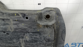 Защита днища правая Toyota Prius 50 16-18 затерт, примята