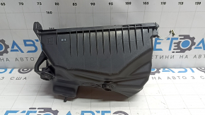 Carcasă inferioară filtru de aer hibrid Toyota Rav4 19-20, fabricată în SUA