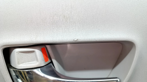 Panou decorativ ușă spate stânga Toyota Prius V 15-17 gri, cotiera piele gri, cu mâner, zgârieturi, element de fixare rupt