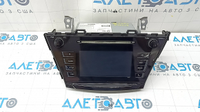Monitor restaurat Toyota Prius V 15-16 cu zgârieturi