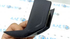 Husă scaun spate dreapta, al doilea rând, dreapta față, Toyota Prius V 12-17, neagră, zgârieturi