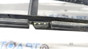 Grilă bară față, centrală, Porsche Macan 15-18, structură, pentru senzori de parcare, găuri care nu sunt din fabrică, elemente de fixare rupte