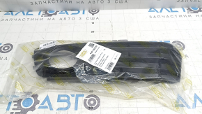 Решетка переднего бампера левая Audi A4 B8 08-16 дорест