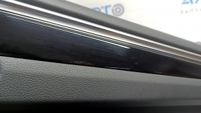 Ornamente ușă, placă spate dreapta, Porsche Macan 15-18, piele neagră, fără iluminare din spate și perdele, inserție neagră lucioasă, cotiera piele neagră, zgârieturi, ruptură