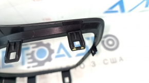 Ornamente negre pe bordul Ford Escape MK4 20-22, lipsă partea inferioară, crăpături în suport