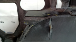 Structura marginii barei spate Porsche Macan 15-21, zgârieturi, suport rupt, zgârieturi