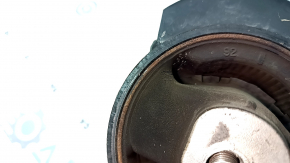 Microfisuri la suportul motorului spate la Toyota Prius V 12-17