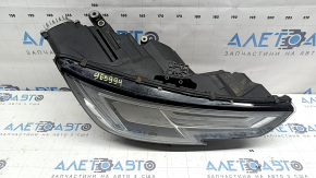 Фара передняя правая в сборе Audi A4 B9 17-19 Full LED, царапины, сколы, под полировку